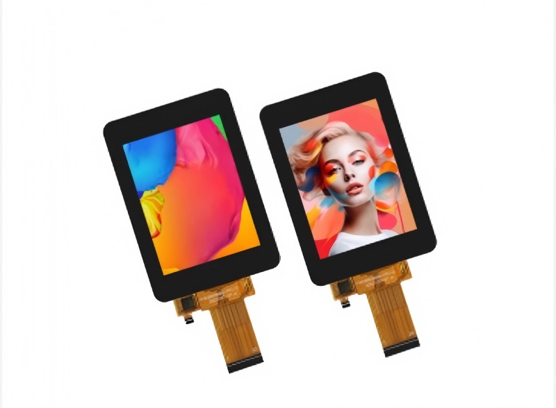 Victronix 2,8 hazbeteko LCD ukipen pantaila oso ezaguna da AEBetako merkatuan eta arrakastaz integratu da xake tauletan.
